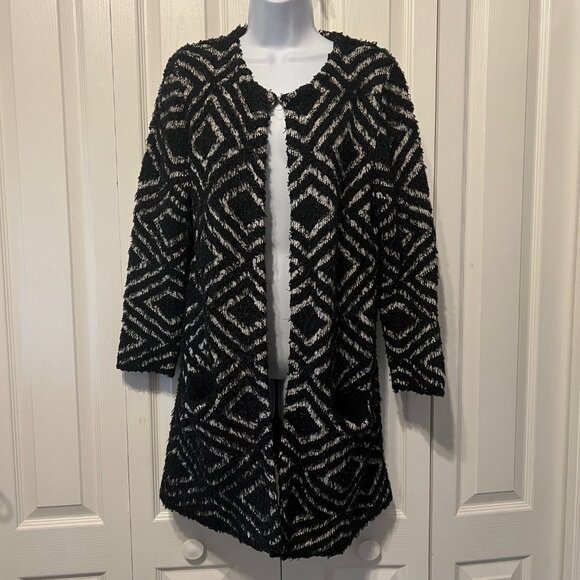 August Silk-Women's Sz. Med Open Front Black/White 3/4 Sleeves Cardigan Sweater - Picture 1 of 15